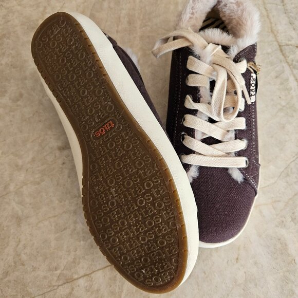 New with Tags! Taos Women's Starline Sneaker - Picture 9 of 10